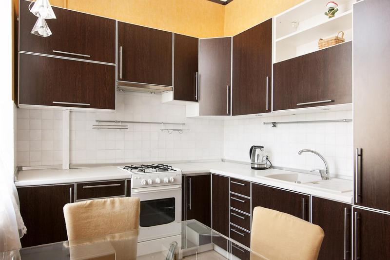 911 Apartments Antonovichа Kyiv Exterior photo